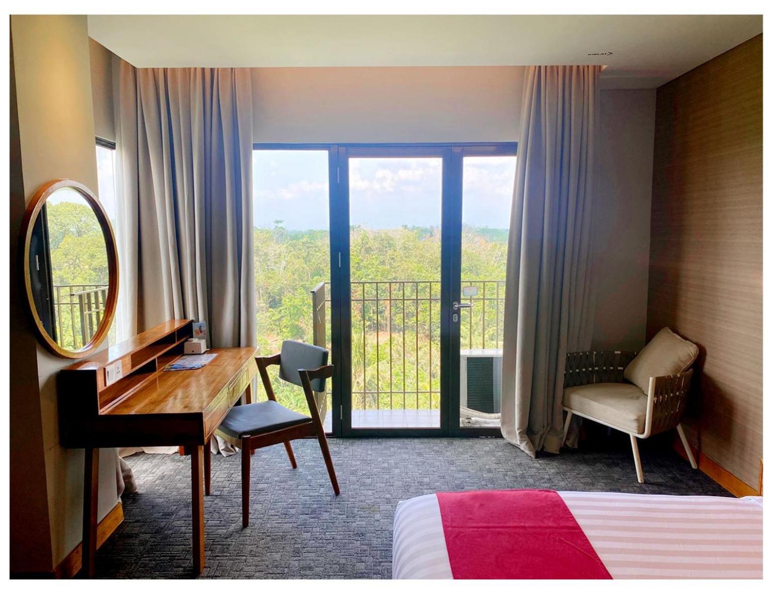 Famvida Hotel Lubuklinggau מראה חיצוני תמונה