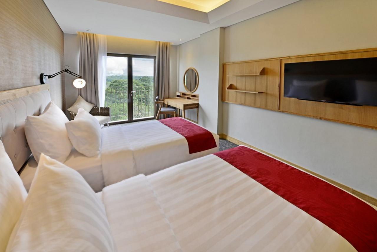 Famvida Hotel Lubuklinggau מראה חיצוני תמונה