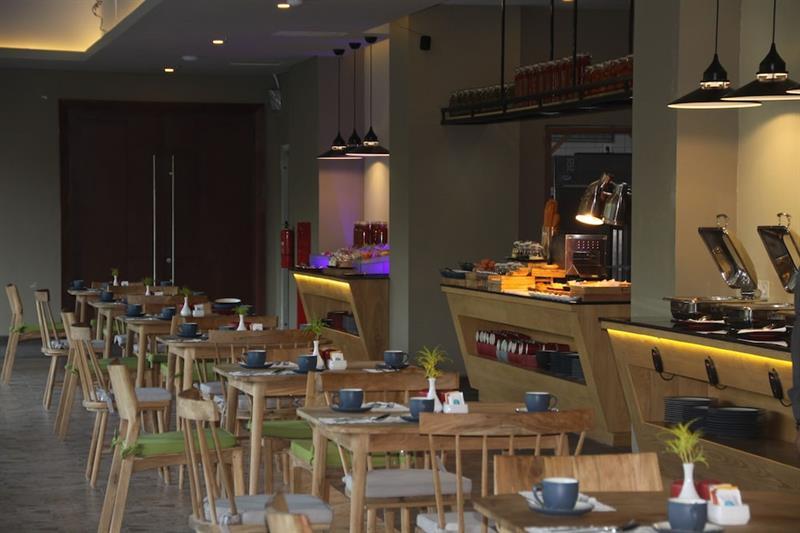 Famvida Hotel Lubuklinggau מראה חיצוני תמונה
